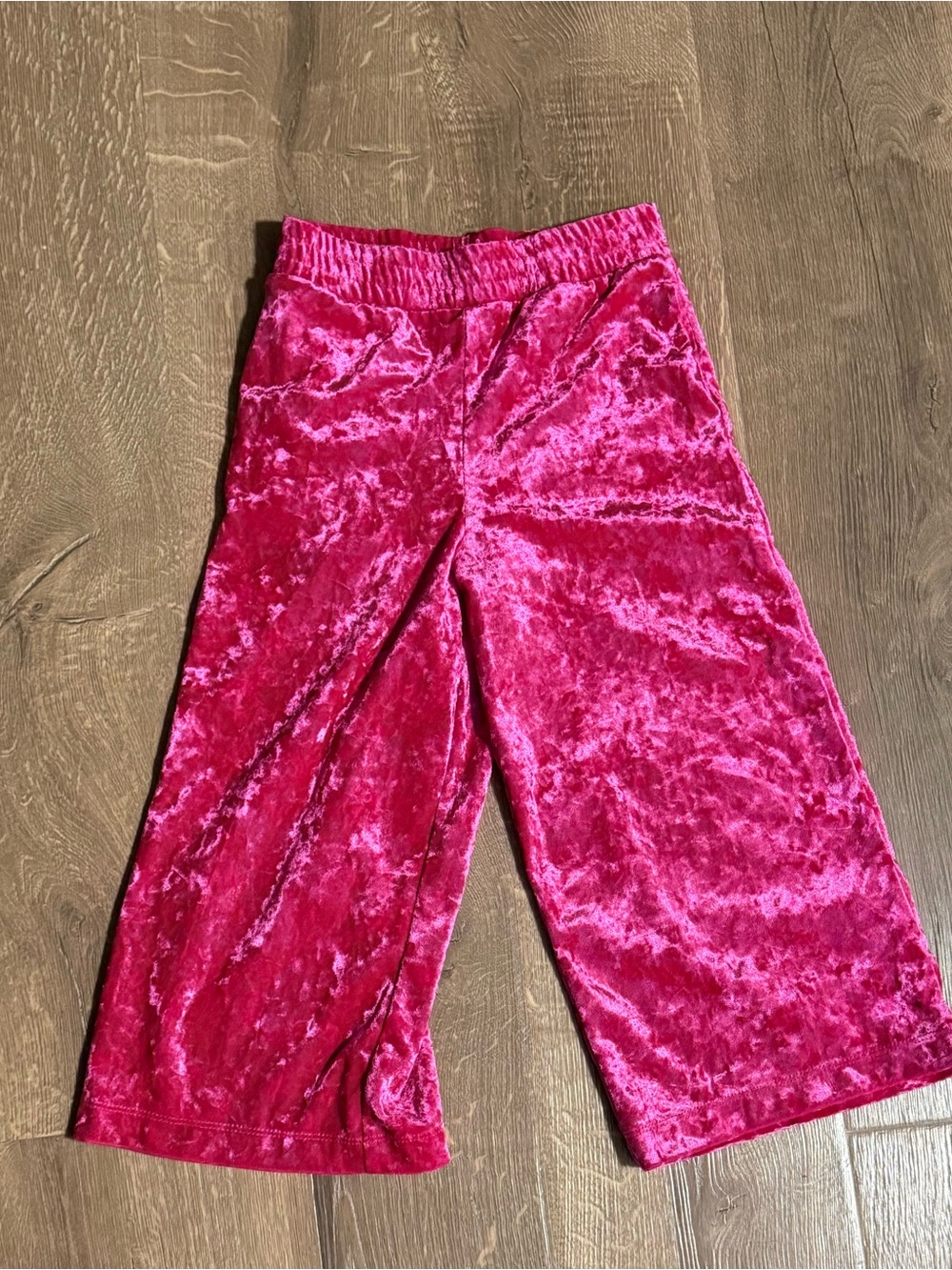 NWOT- Cat & Jack Pink Velvet Wide-Leg Girls' Pants, size 6